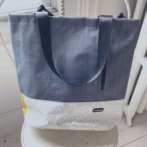 RAREFORM Cora Tote